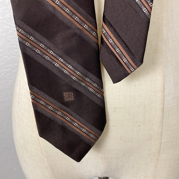 Vintage givenchy necktie - Picture 3 of 6